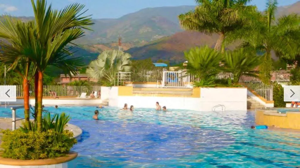 Сasa de vacaciones Villa Casa Vacacional Con Piscinas En San Jeronimo - Ciudadela Premium Medellín Colombia